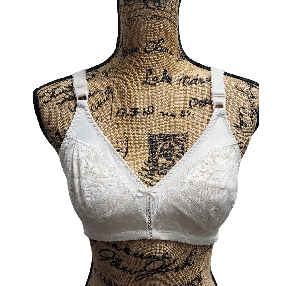 Bali Comfort Revolution Wire Free Bra White Floral Full Coverage‎ 36C
